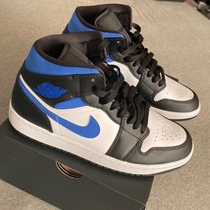 Air Jordan 1 mid in white/racer blue/black